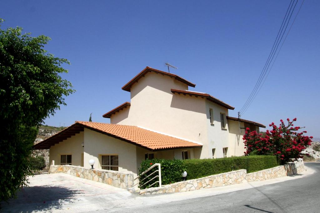 Amoroza Villa photo 1