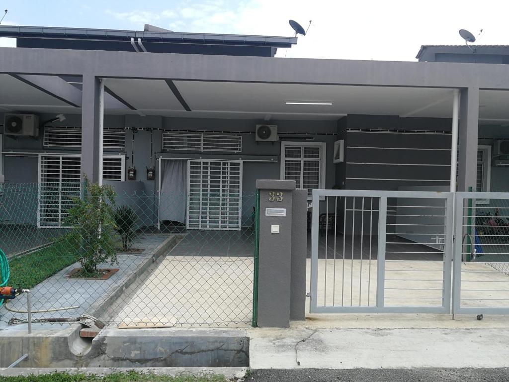 Homestay ayer keroh mitc photo 1