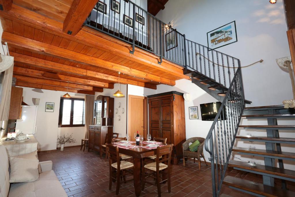 Serravalle Relais & Country Villa with private pool - Esclusive use photo 4