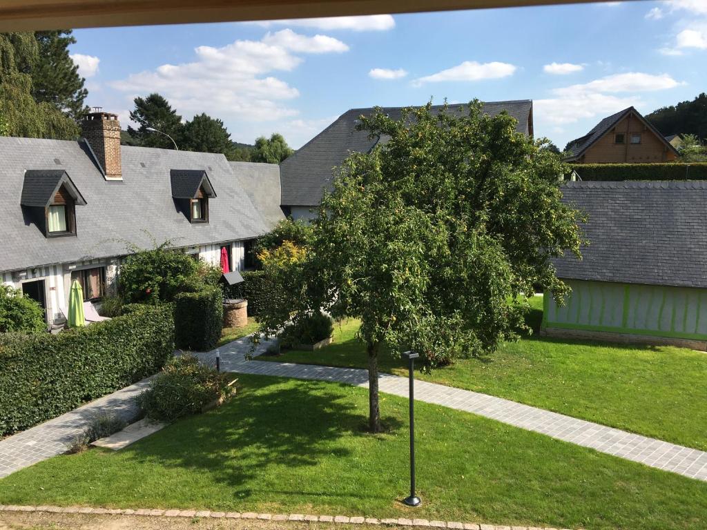 LE FOULQUE (Le Clos des Hirondelles)