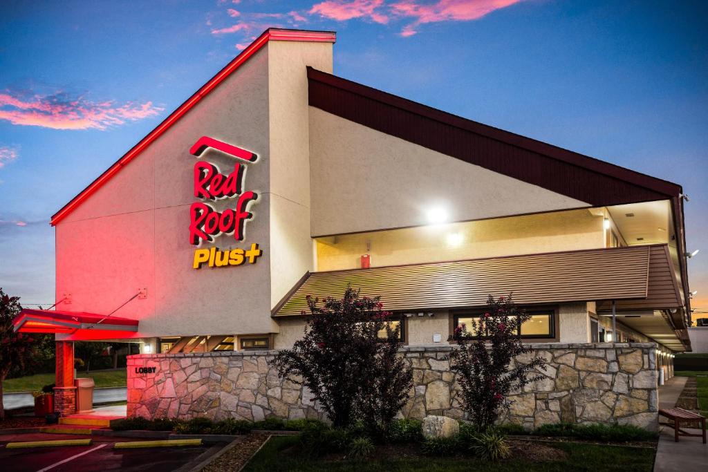 Red Roof Inn PLUS+ Nashville North Goodlettsville photo 3