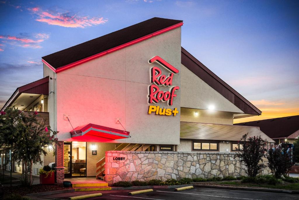 Red Roof Inn PLUS+ Nashville North Goodlettsville photo 4
