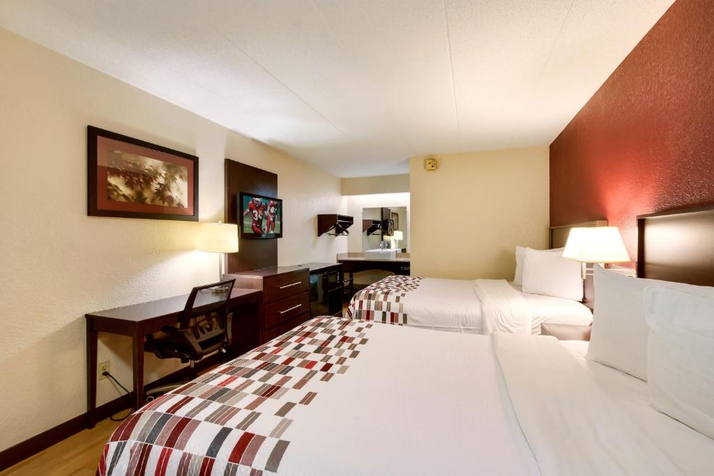 Red Roof Inn Kalamazoo East - Expo Center image
