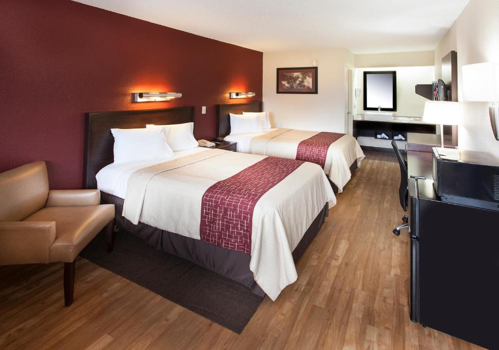 Red Roof Inn PLUS+ Philadelphia Airport image