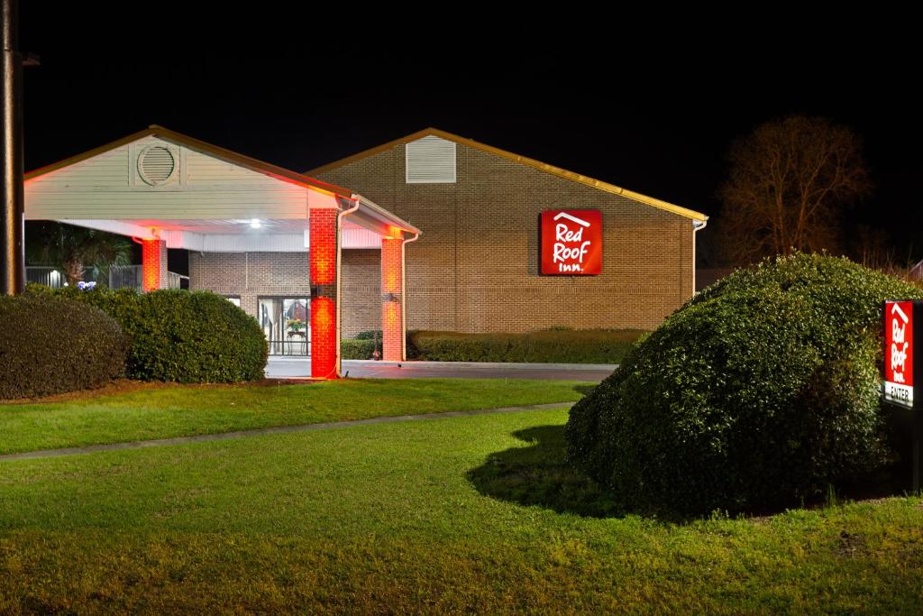 Red Roof Inn Hardeeville photo 3