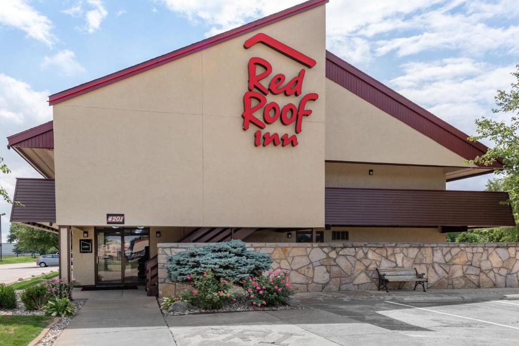 Red Roof Inn Lafayette - Purdue University photo 1