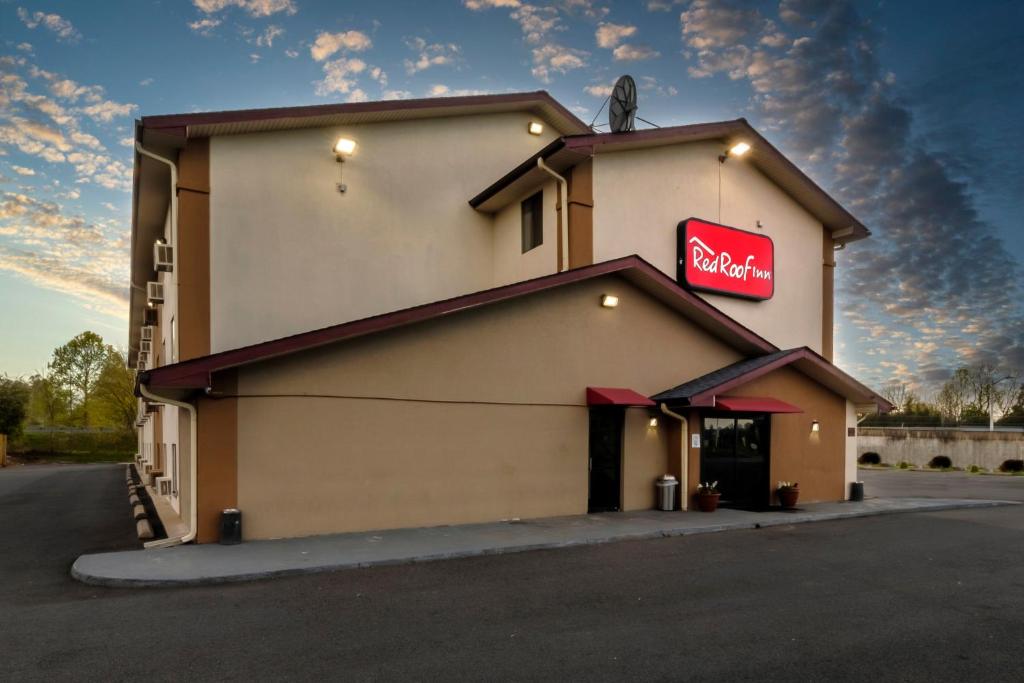 Red Roof Inn Culpeper photo 2