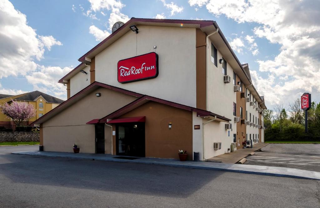 Red Roof Inn Culpeper photo 1