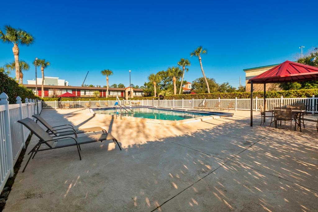 Red Roof Inn PLUS+ St Augustine image