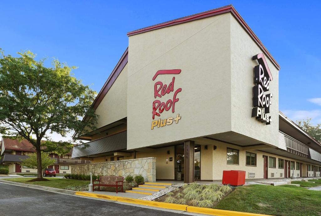 Red Roof Inn PLUS+ Baltimore-Washington DC/ BWI South image