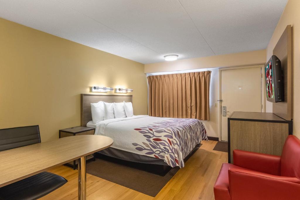 Red Roof Inn Kalamazoo West - Western Michigan U image