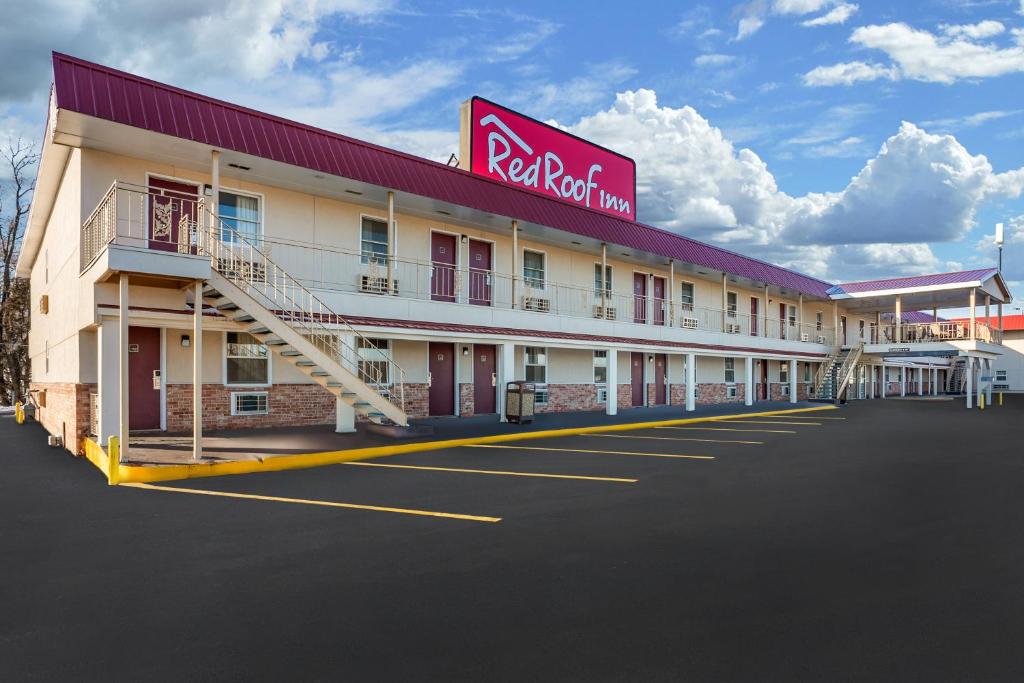 Red Roof Inn Des Moines photo 4