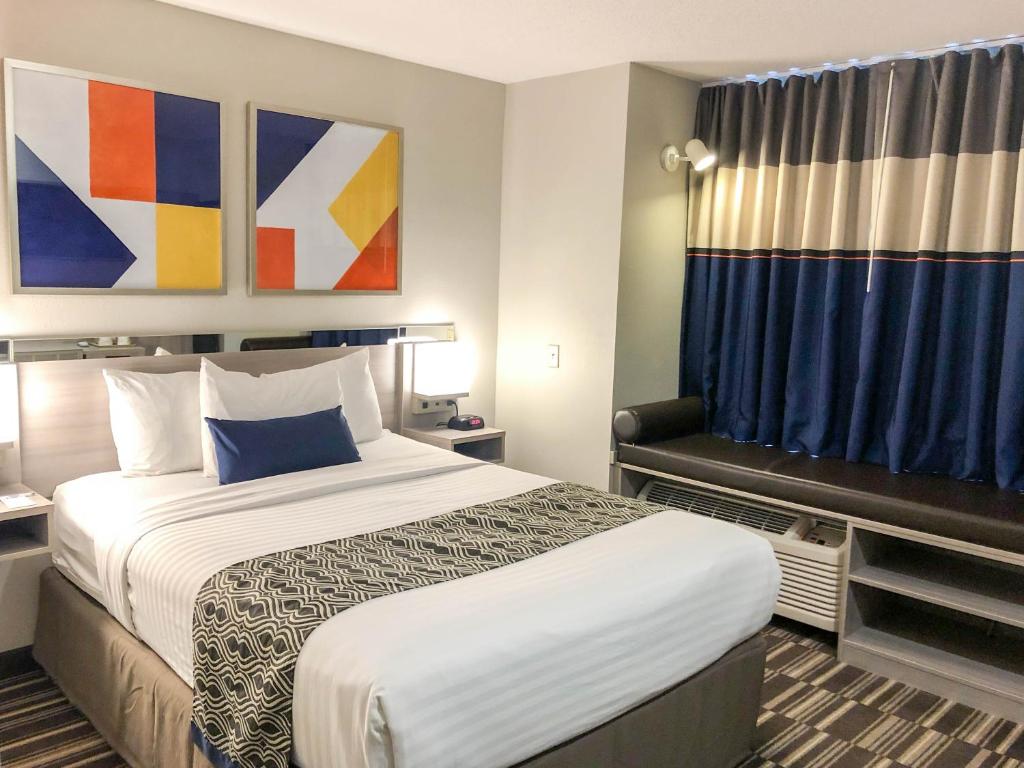 Microtel Inn & Suites by Wyndham Eagan/St Paul photo 3