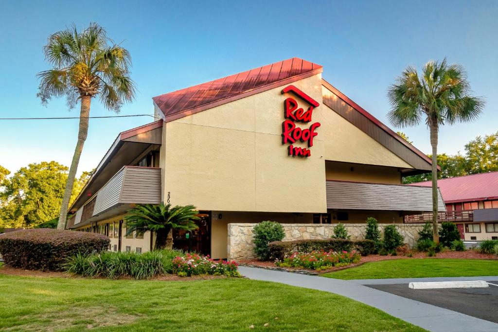 Red Roof Inn Tallahassee - University image