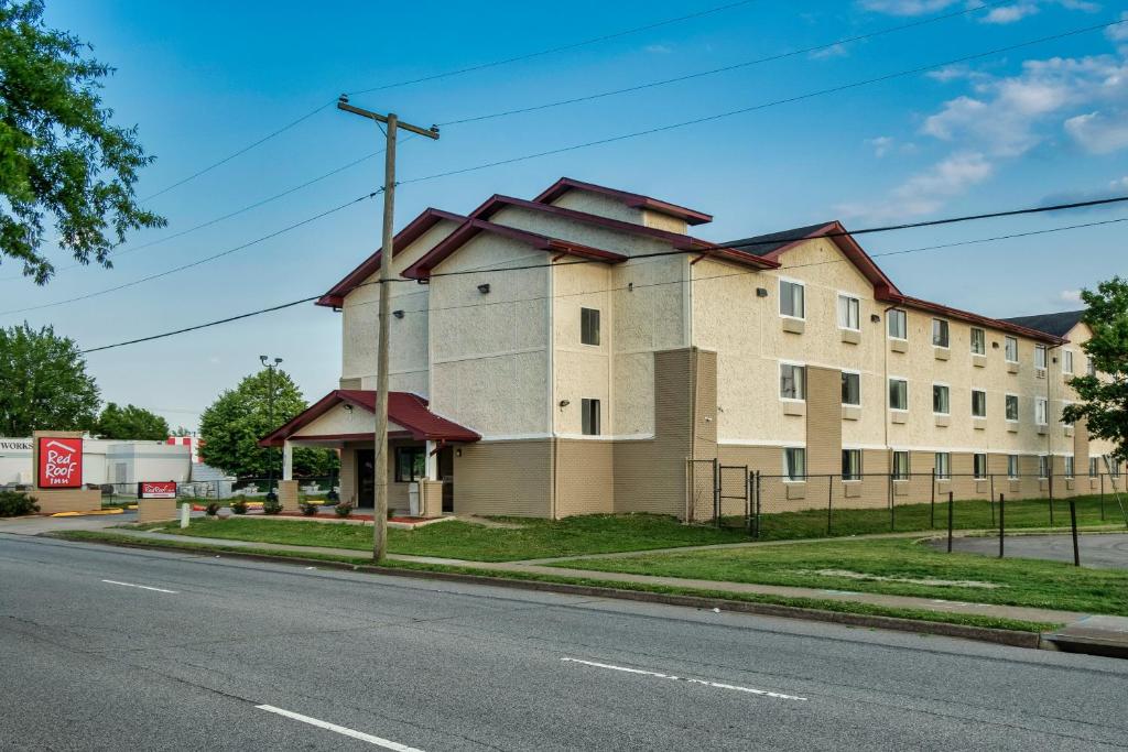 Red Roof Inn Norfolk - Portsmouth photo 2