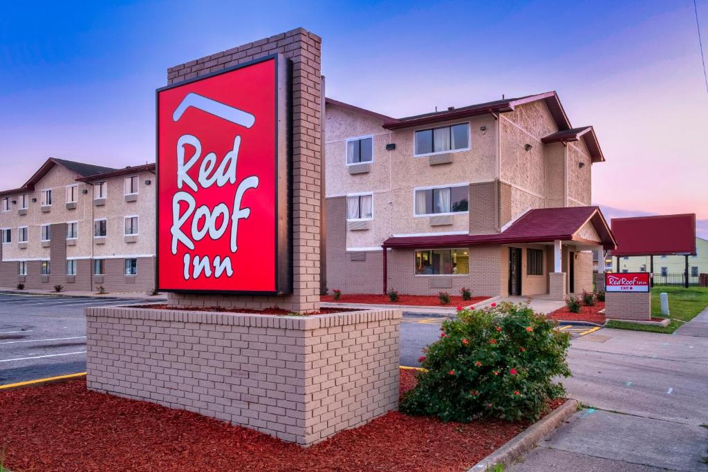 Red Roof Inn Norfolk - Portsmouth photo 1