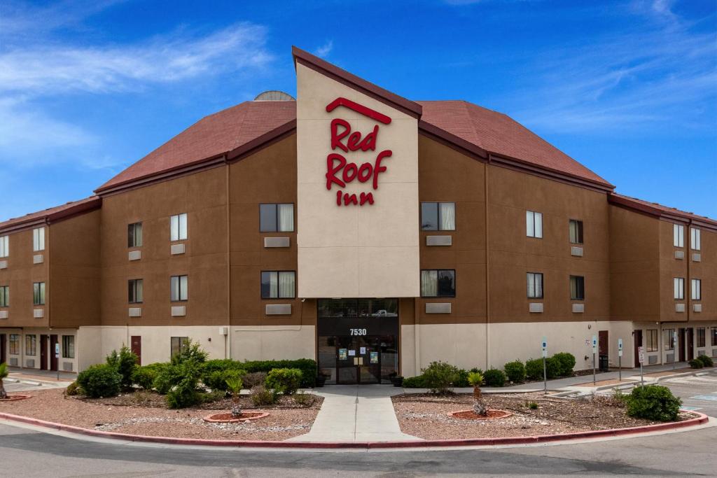 Red Roof Inn El Paso West image