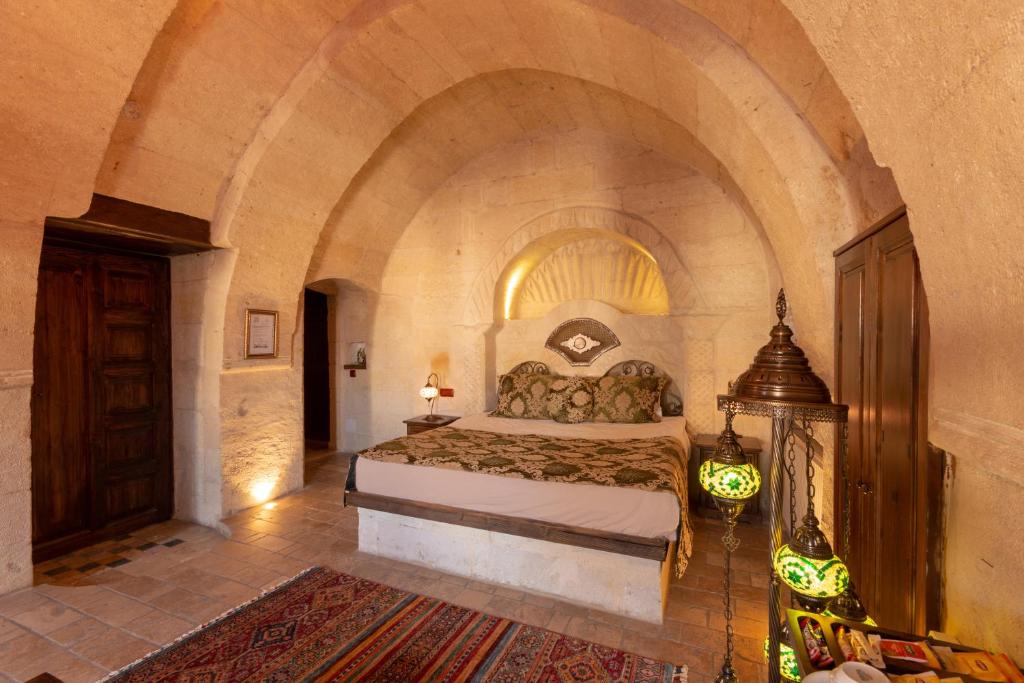 Adora Cave Suites - photo 4