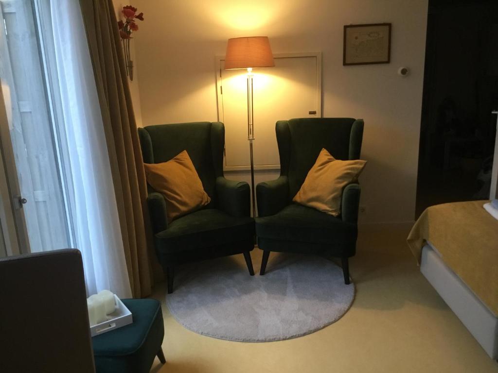 B & B Rosamie photo 4