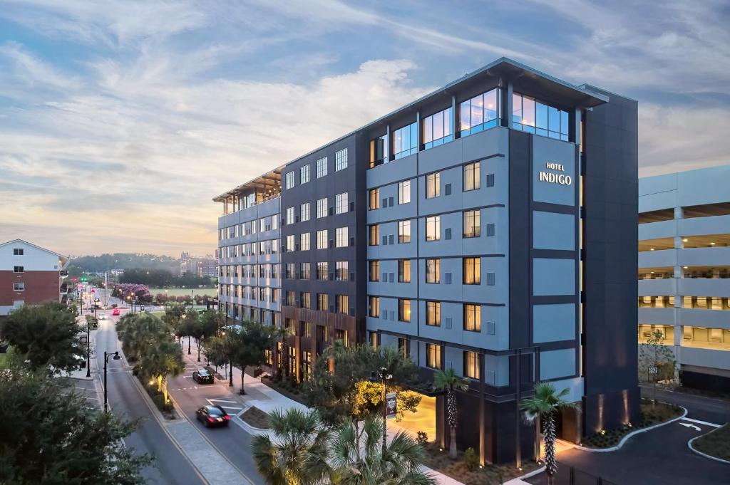 Hotel Indigo Tallahassee - Collegetown, an IHG Hotel image