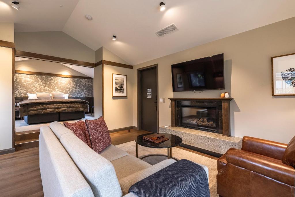 Gibbston Valley Lodge and Spa photo 3