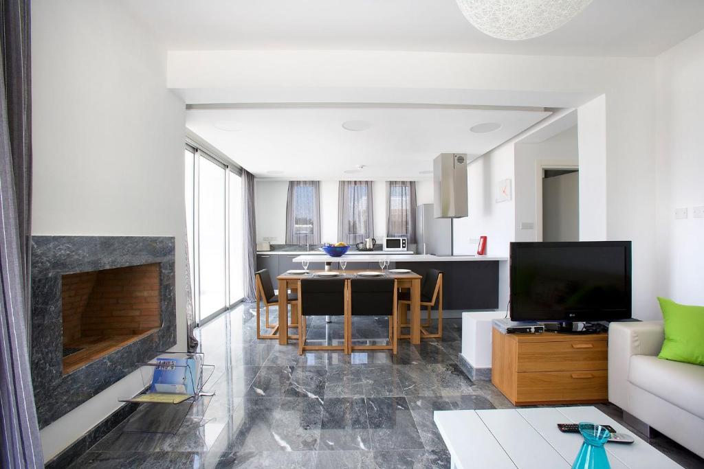 Luxury Cyprus Villa Aqua Villa Private Pool Sea View 2 BDR Paphos