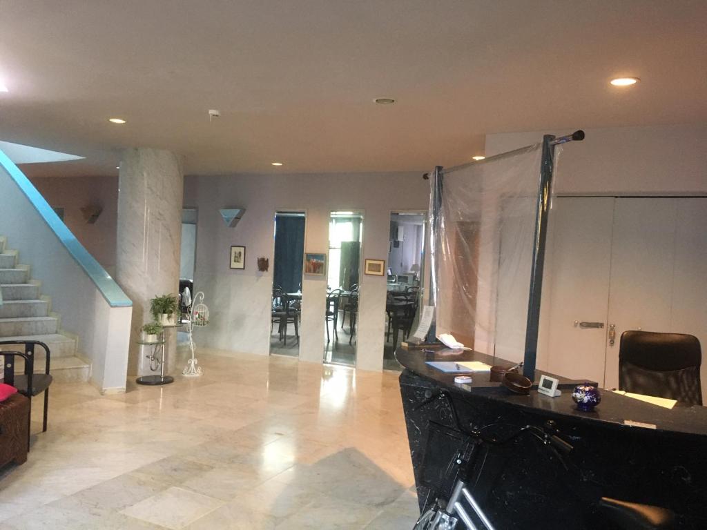 Narita Airport Samurai Hostel - Tap to explore photos