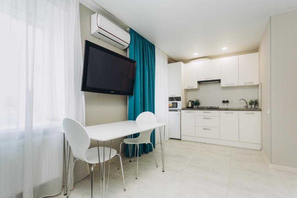 Apart-hotel I. Sirko New Building 2 floor photo 2