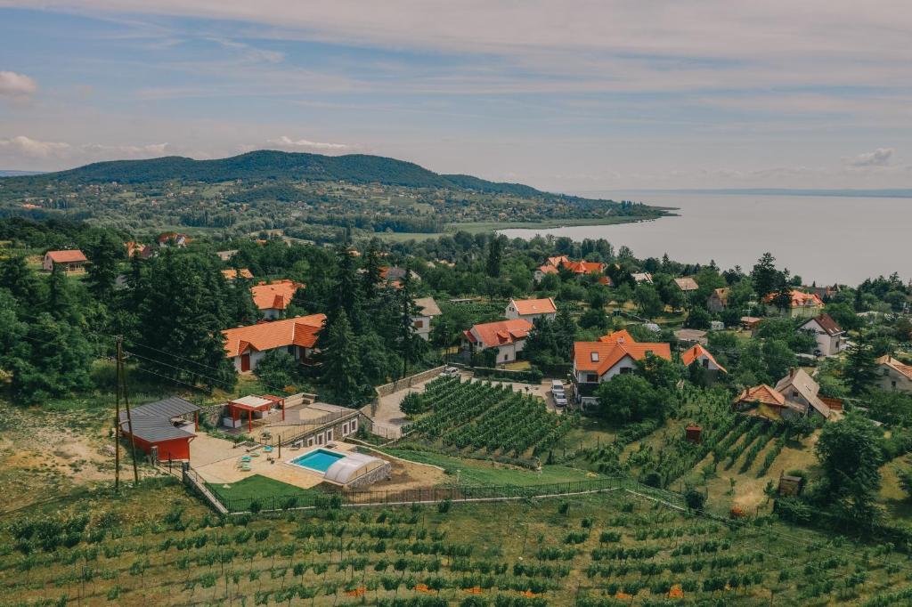 Villő Villa photo 3