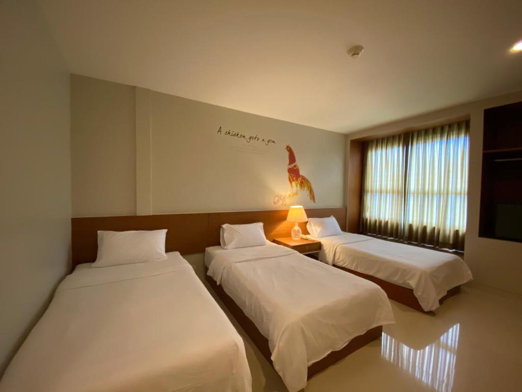 Трехместный (Стандартный трехместный номер), CHERN Hostel