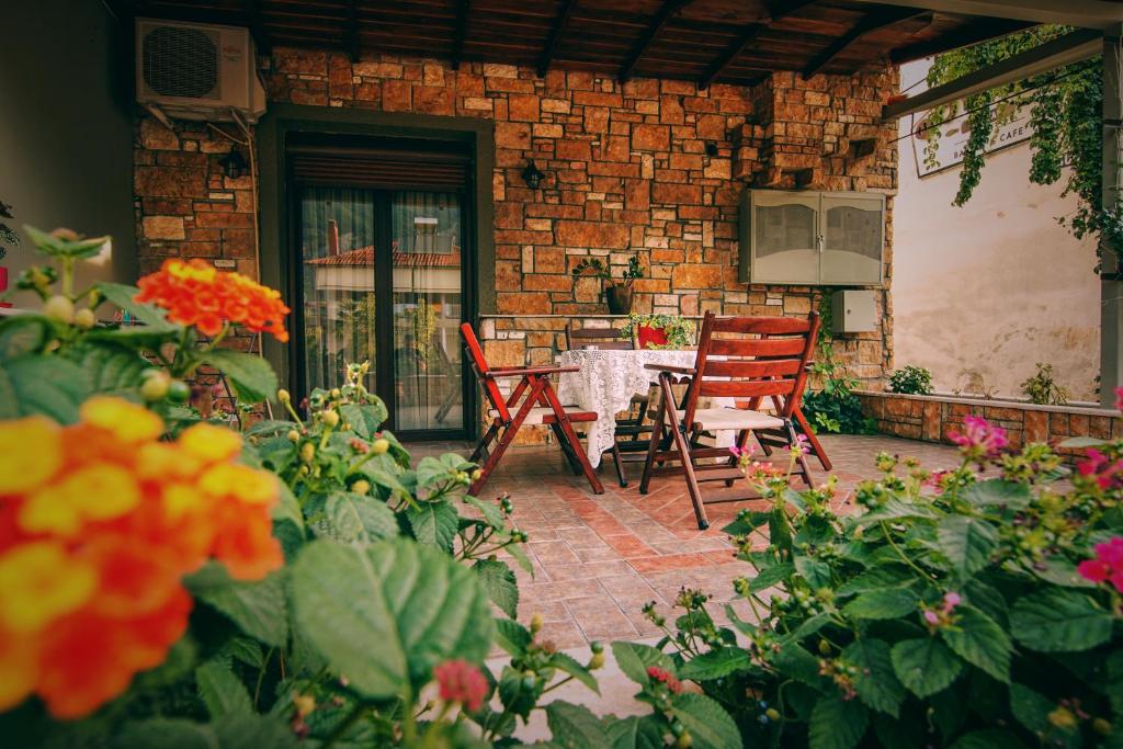Kallinikos Guesthouse photo 4