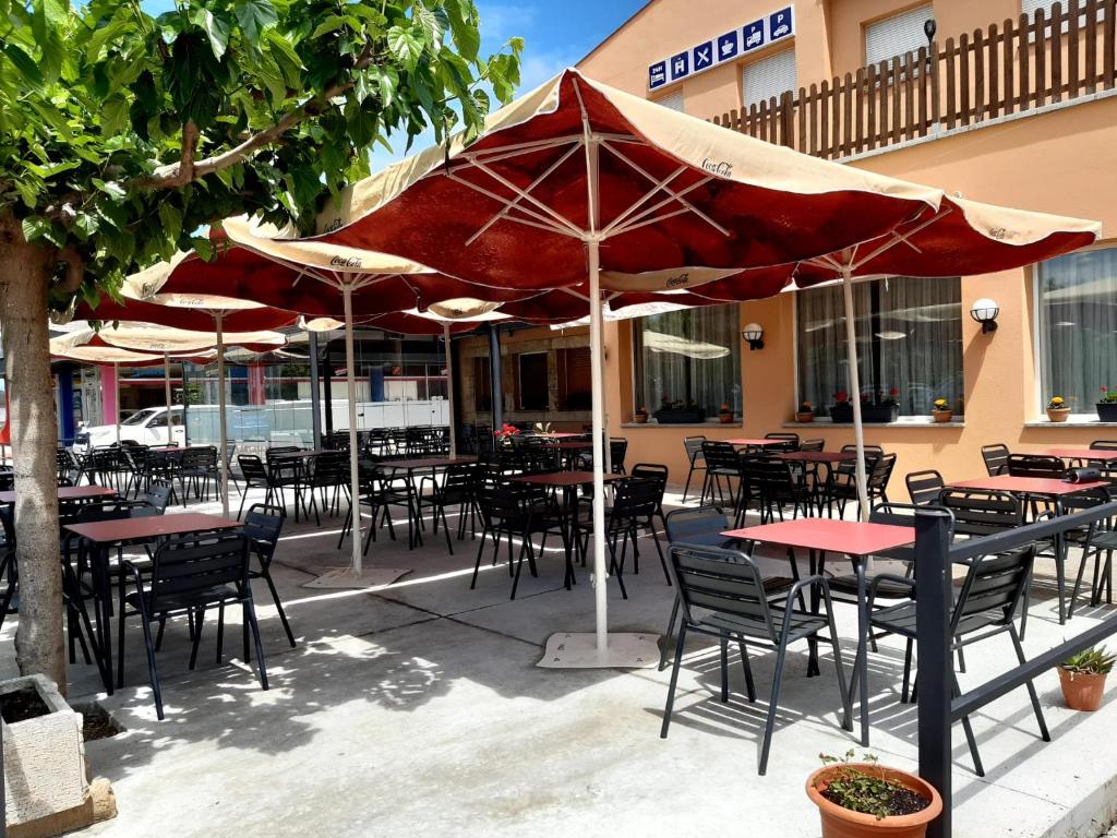 Hostal Mas Ferrer photo 1