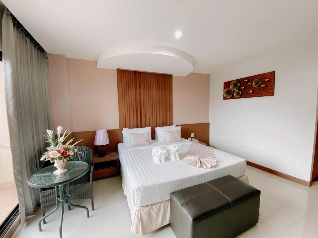 The Centris Hotel Phatthalung photo 3