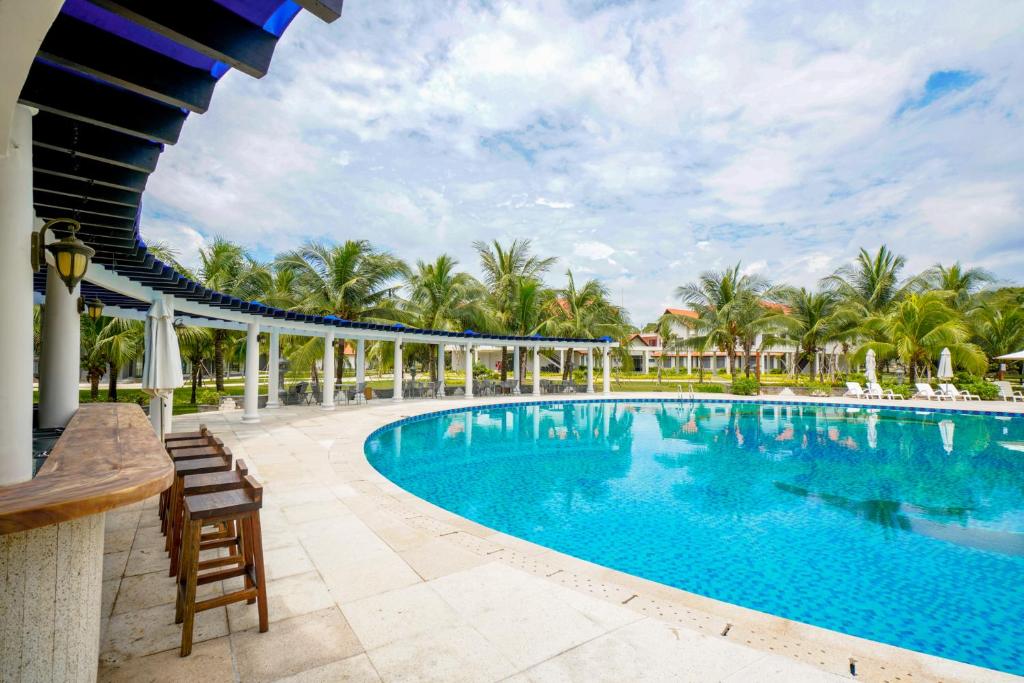 Sài Gòn Hồ Cốc Beach Resort & Hotel