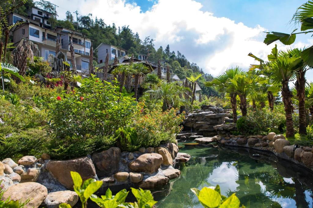 Sapa Catcat Hills Resort & Spa
