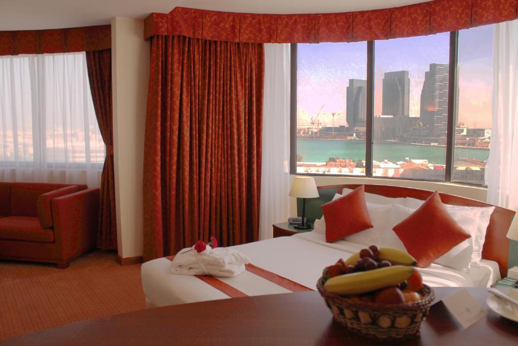 Сьюит (Полулюкс), Отель Al Diar Dana Hotel