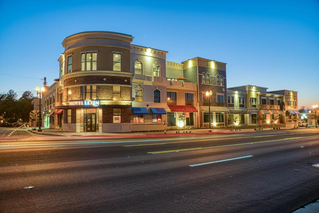 Hotel Lexen - Newhall image
