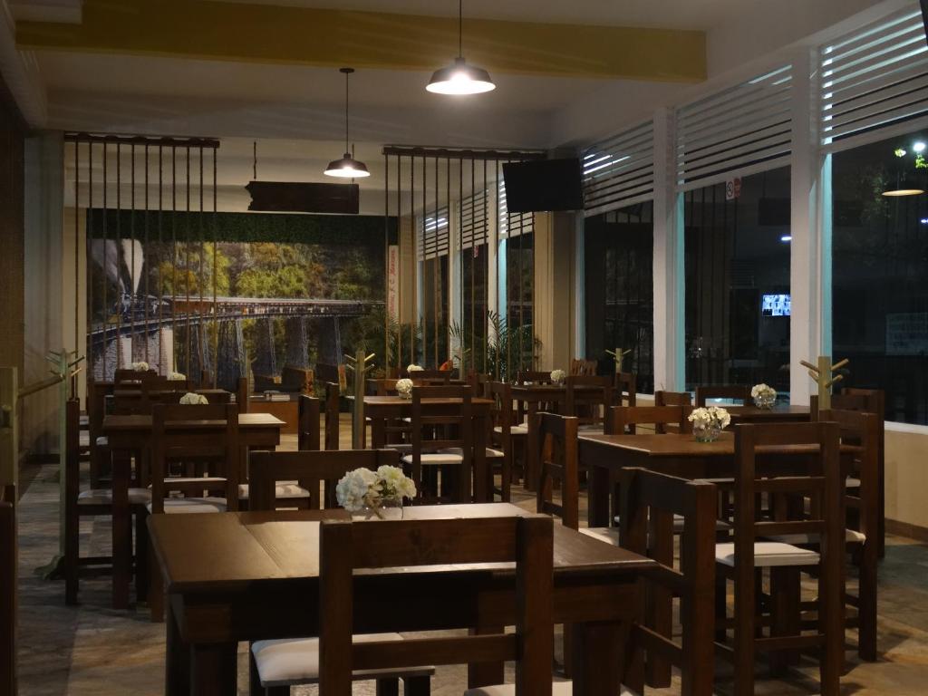 Hotel Las Vias photo 3