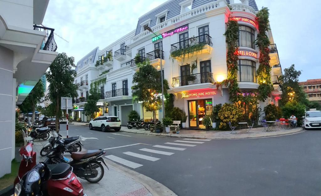 Hồng Hạc Hotel