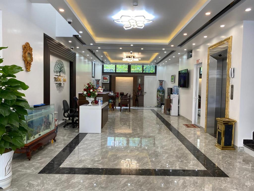 Trường Sinh Hotel