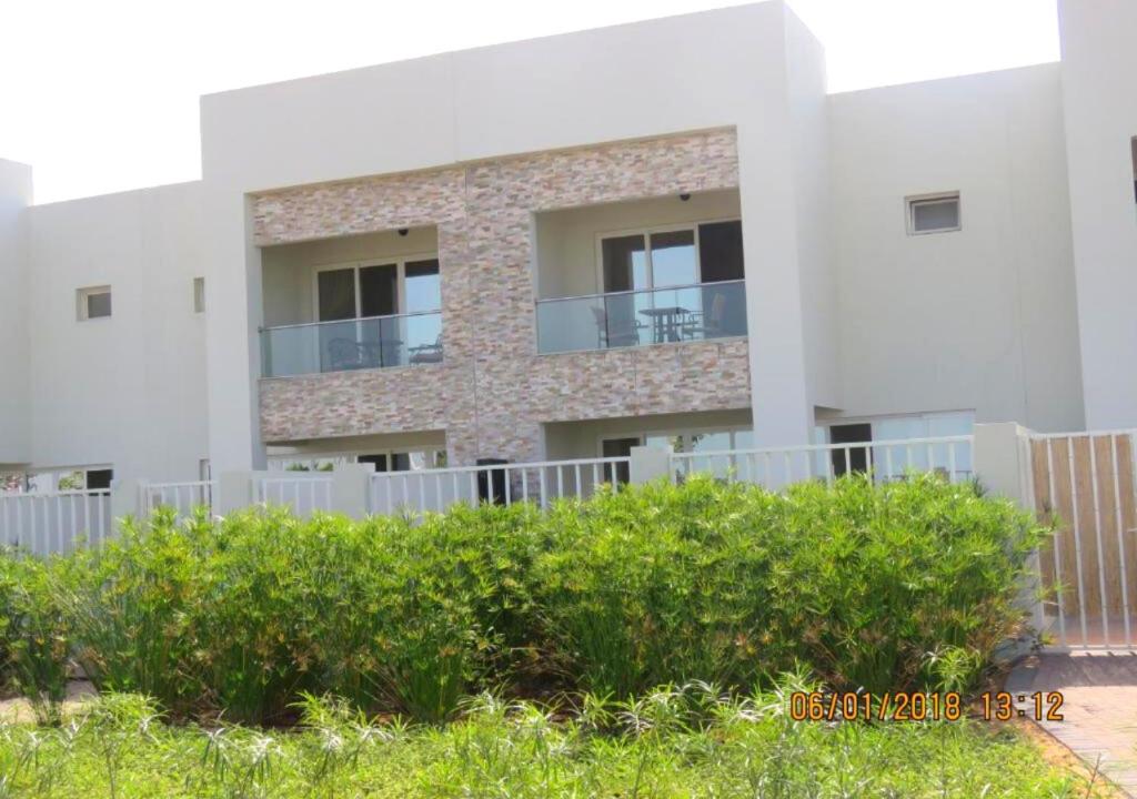 Holiday Home 3 bedroom Seaview photo 3