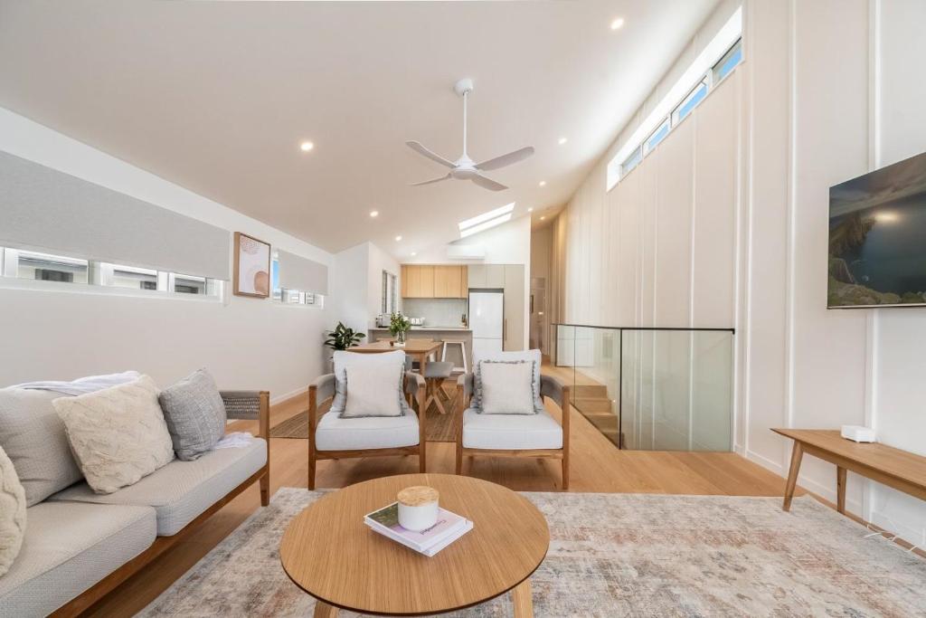 22 South - Lennox Head photo 4