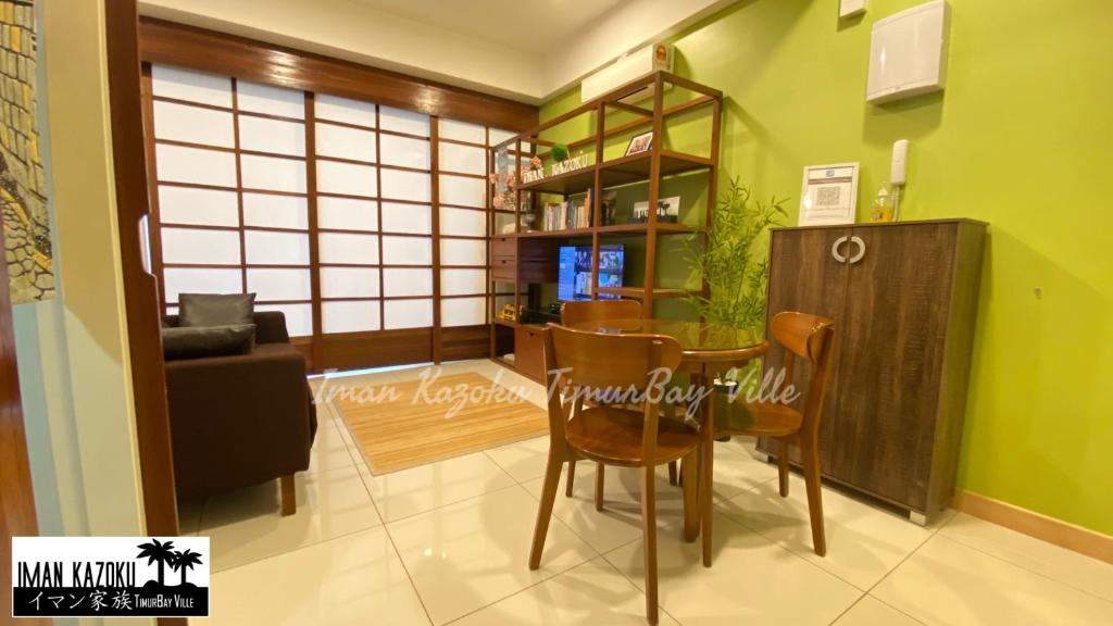Sea View & Pool View & WiFi & Netflix at Iman Kazoku TimurBay Ville Studio 2BDR photo 3