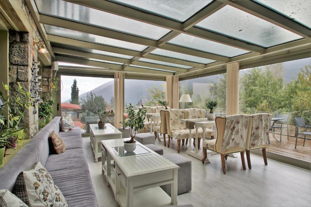 Boutique Hotel Skamnos Arachova photo 3