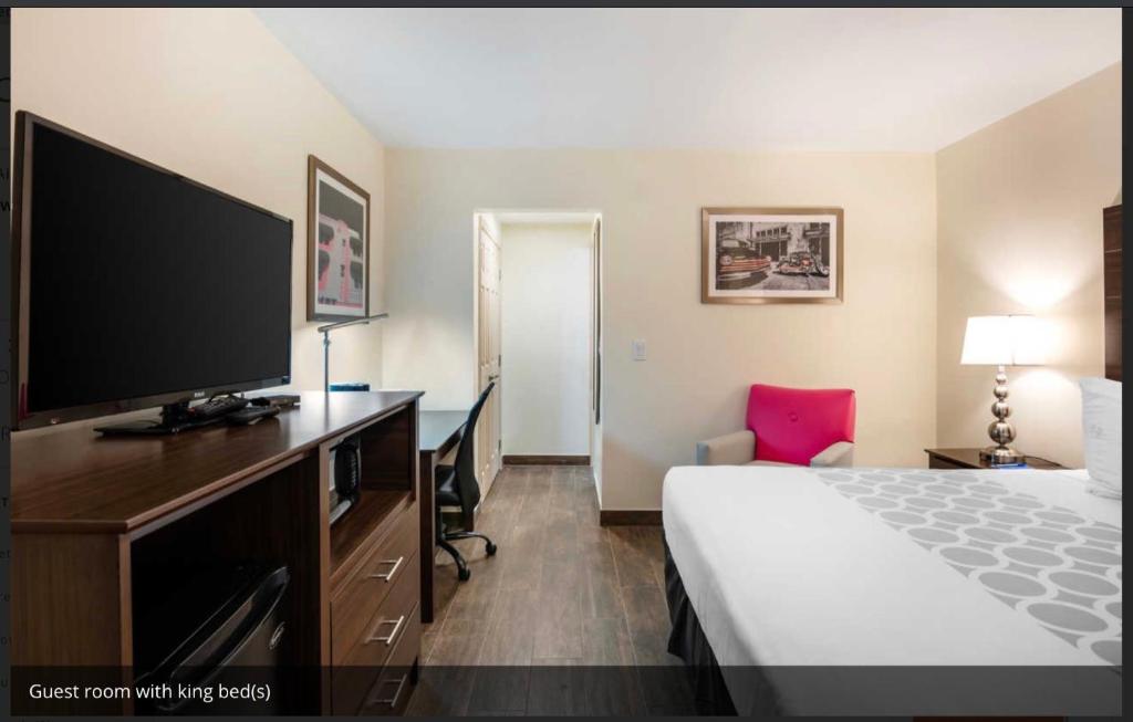 Rodeway Inn near Hollywood Beach photo 3