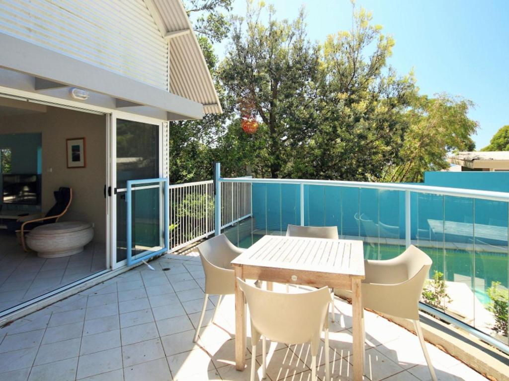 Beachdaze at Hyams Beach photo 1