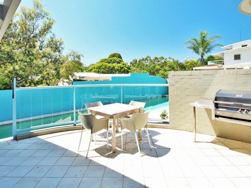 Beachdaze at Hyams Beach photo 3