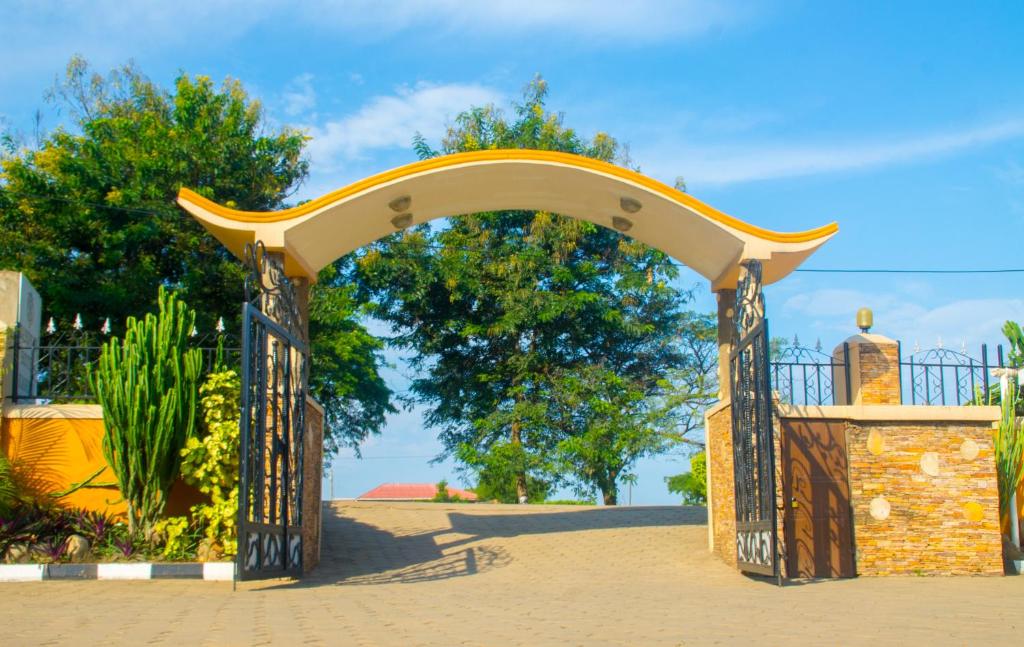 Sandton Hotel Kasese photo 2