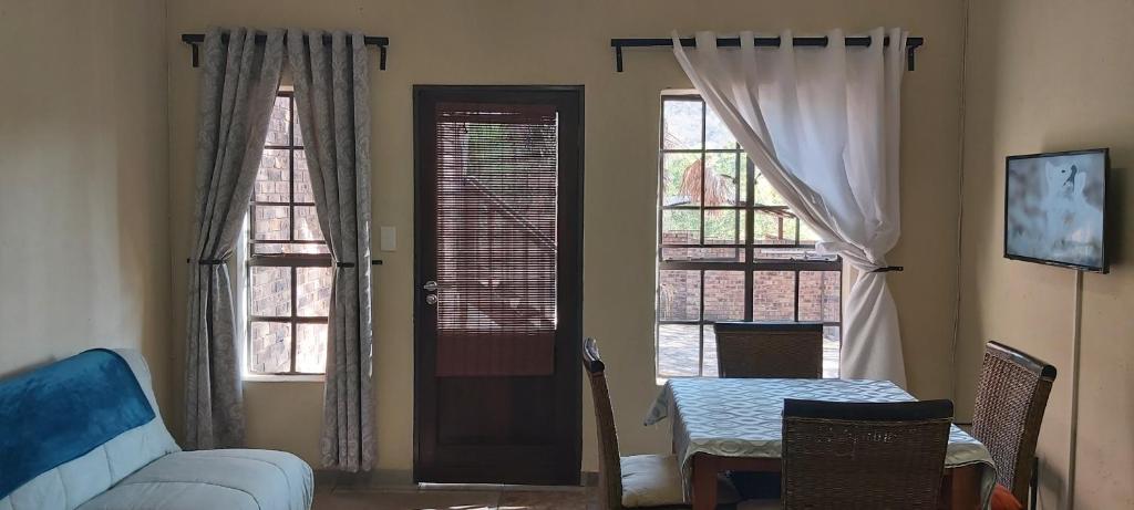 13 @ Rhinoroad Nelspruit photo 2