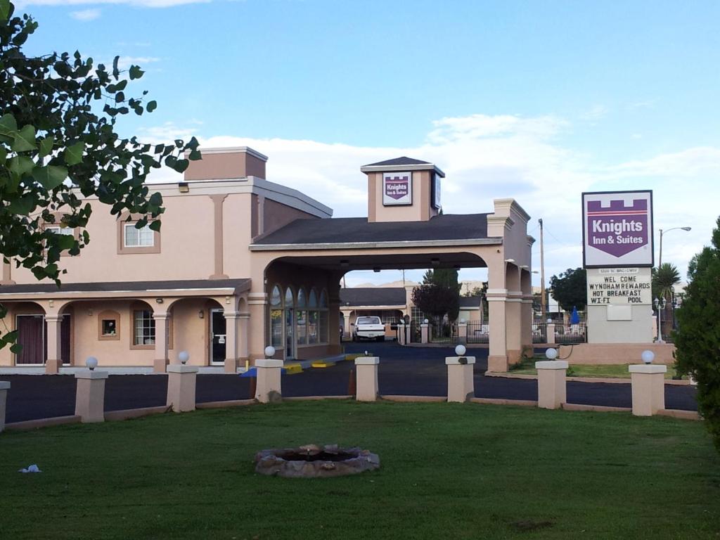 Knights Inn Van Horn photo 2